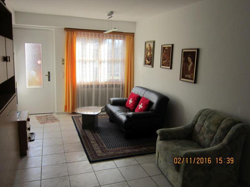 Flumina - Ferienwohnung Fuer Max. 4 Personen ฟลิมส์ ภายนอก รูปภาพ